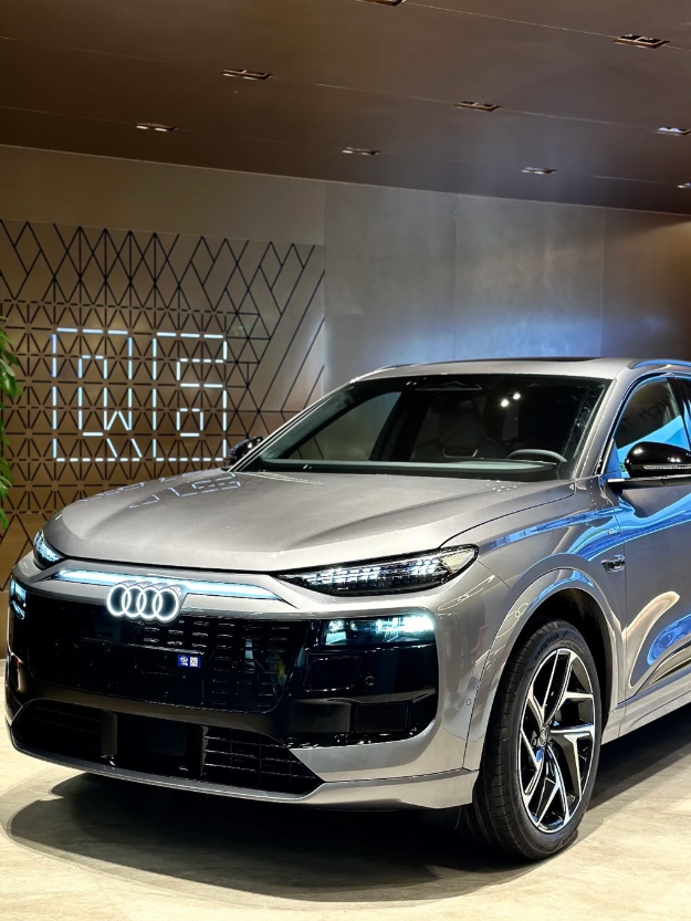 奥迪Q6