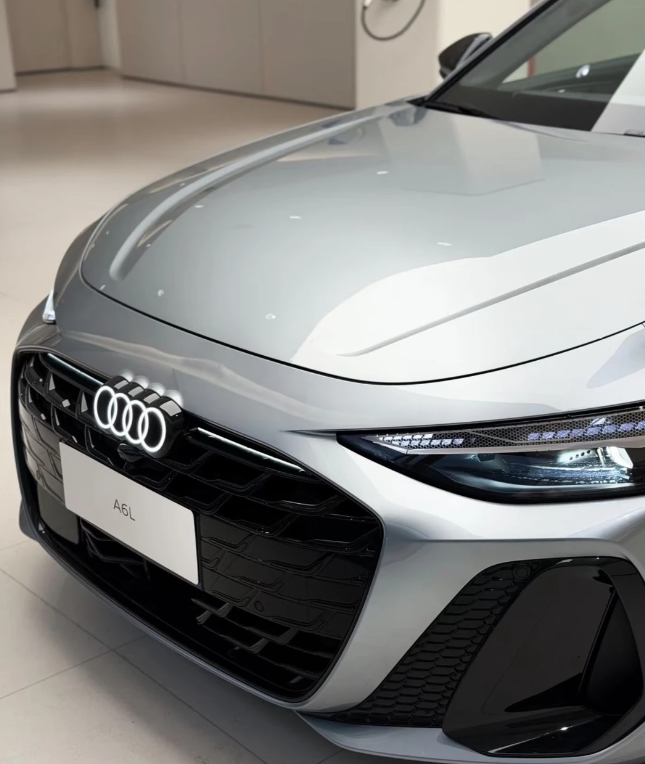 全新奥迪A6L
