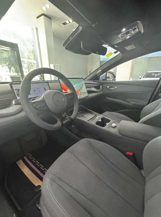 比亚迪海豹06GT