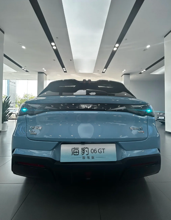 比亚迪海豹06GT