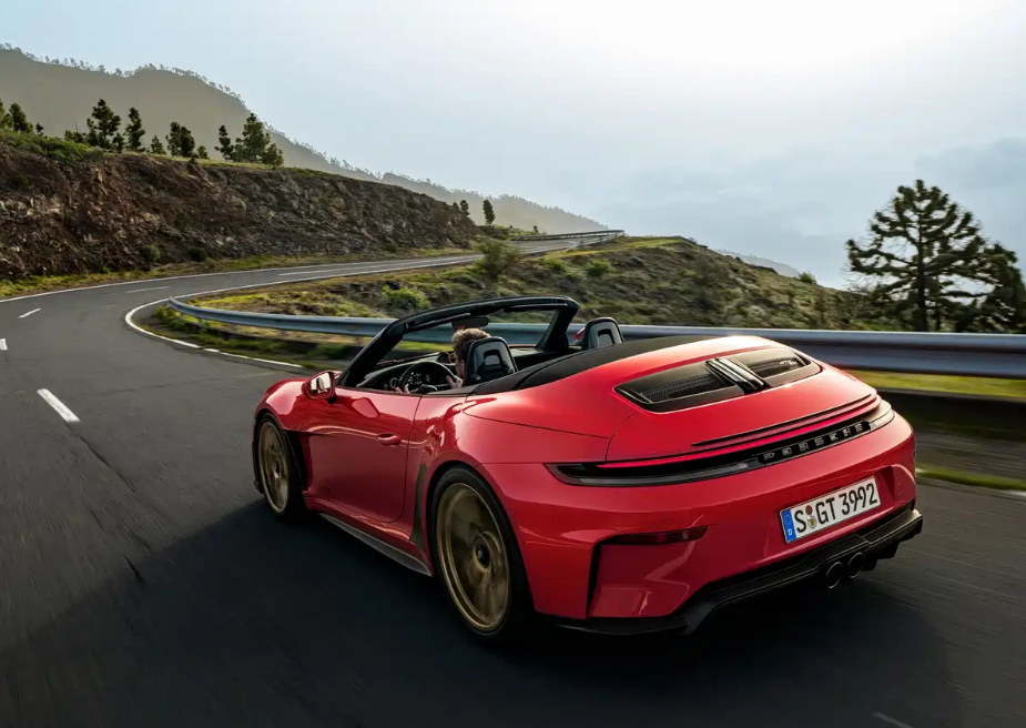 要素齐全！GT3+前双叉臂+敞篷+手动挡 保时捷911 GT3 S/C官图发布