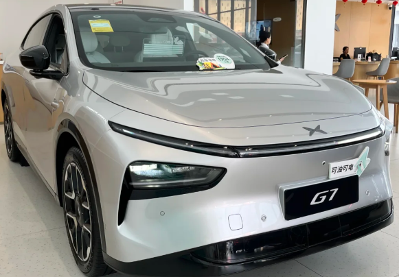 小鹏G7